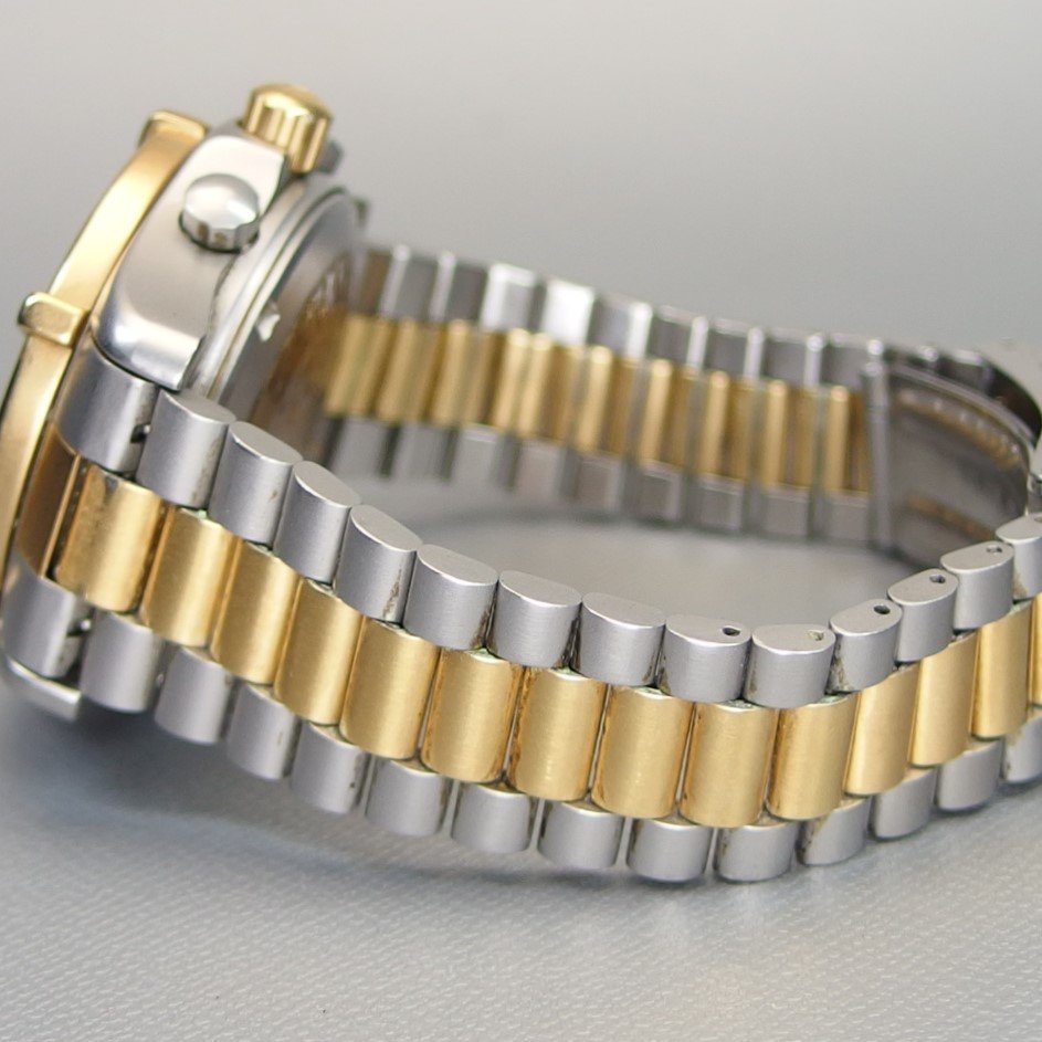 希少 2000シリーズ 機械式 クロノ】Tag Heuer タグ ホイヤー AUTOMATIC