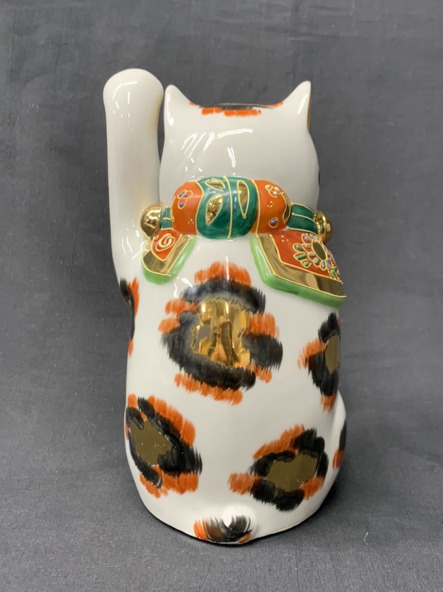 Y□ 九谷焼 招き猫 高さ18.8㎝ 陶器 金彩 左手 色絵 縁起物 商売繁盛