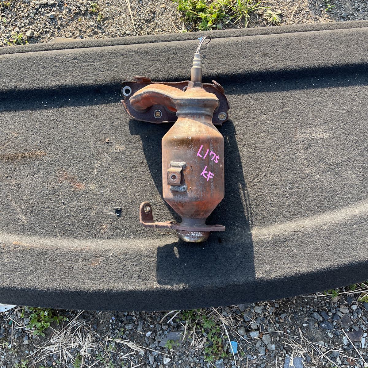 L175 KF 触媒 ムーヴ キャタライザー 中身入っています。 Yahoo