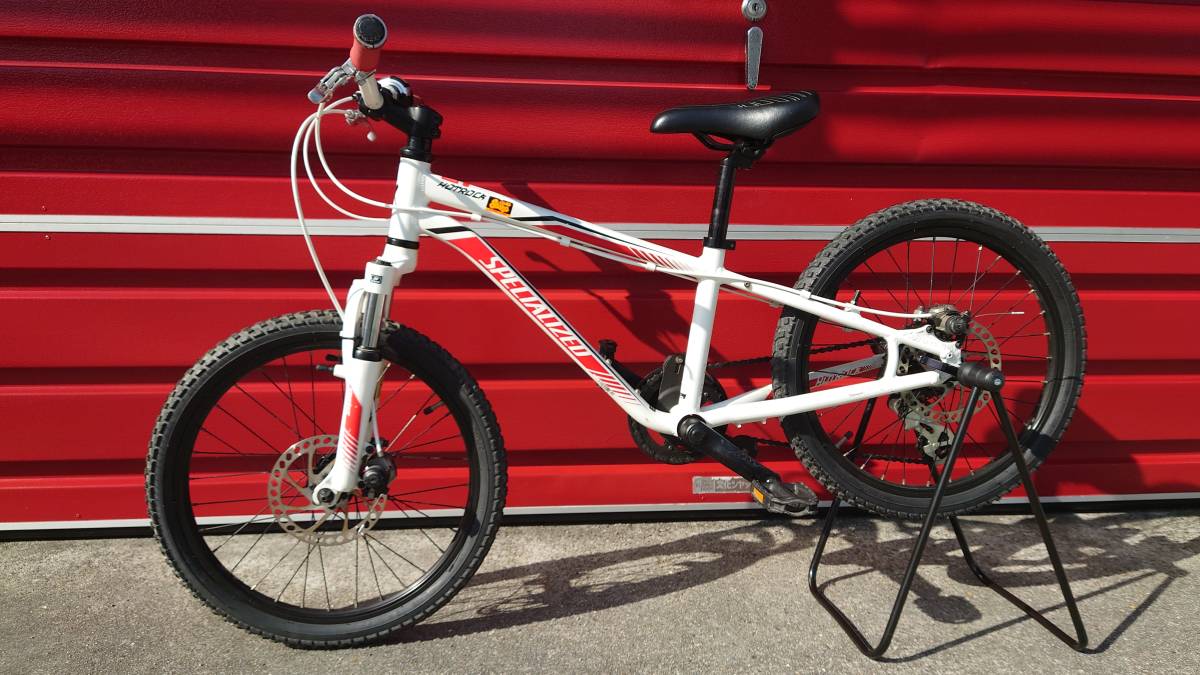 スペシャライズド　Hotrock 20インチMTB 直接引取り限定 スペシャライズド ホットロック 20インチマウンテンバイク引取限定