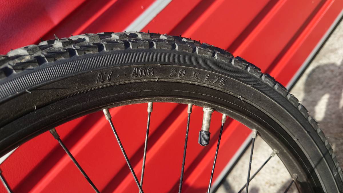 スペシャライズド ホットロック 20インチマウンテンバイク引取限定