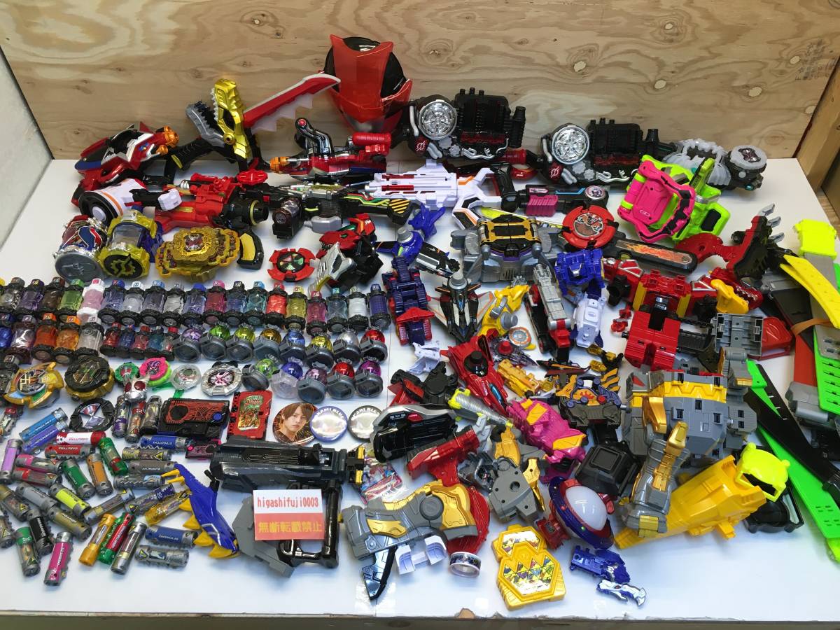  特撮＆仮面ライダー おもちゃ まとめ キョウリュウジャー エグゼイド ドライブ グランド ビルド フルボトル キュータマ(仮面ライダー)｜売買されたオークション情報、yahooの商品情報をアー 仮面ライダー