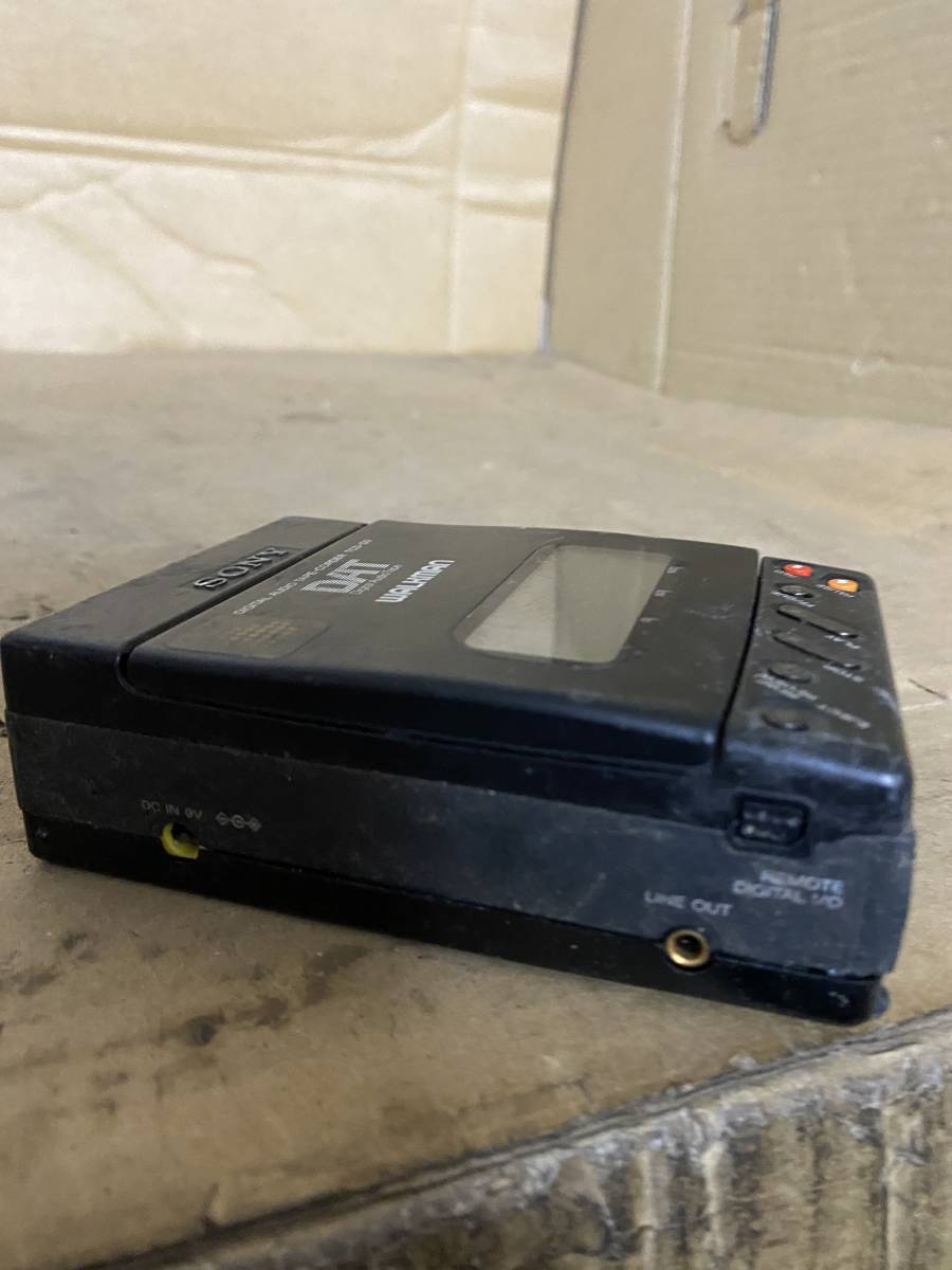 SONY TCD-D3 DAT レトロ 動作未確認 TCD-D8 SONY ソニー WALKMAN TCD