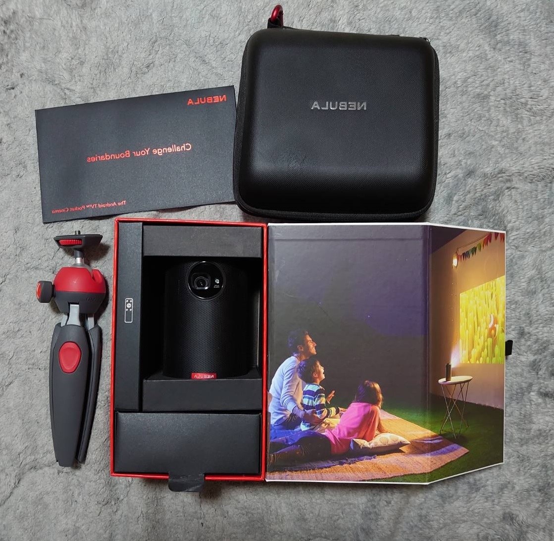 Anker Capsule Nebula II 公式通販 モバイルプロジェクター Android搭載… Nebula世界初の プロジェクター TV搭載 Android おまけ付き | ブラック 世界初 TV搭載プロジェクター