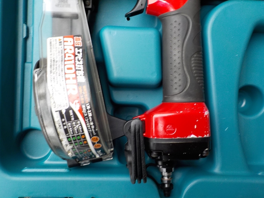 即決税込中古メーカー整備済マキタ高圧エアビス打機AR410HR 25-41mm