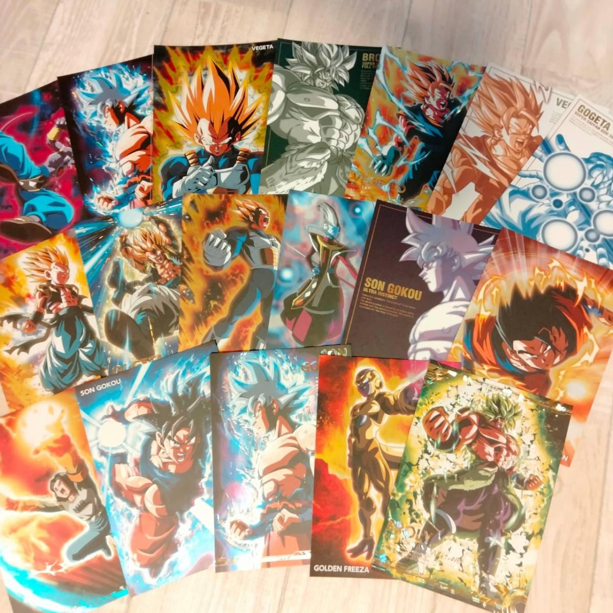 ドラゴンボール ポストカード17枚セット アニメ まとめ売り 孫悟空 ゴジータ ベジータ ウイス ゴテンクス ブロリー ゴールデンフリーザ その他 売買されたオークション情報 Yahooの商品情報をアーカイブ公開 オークファン Aucfan Com