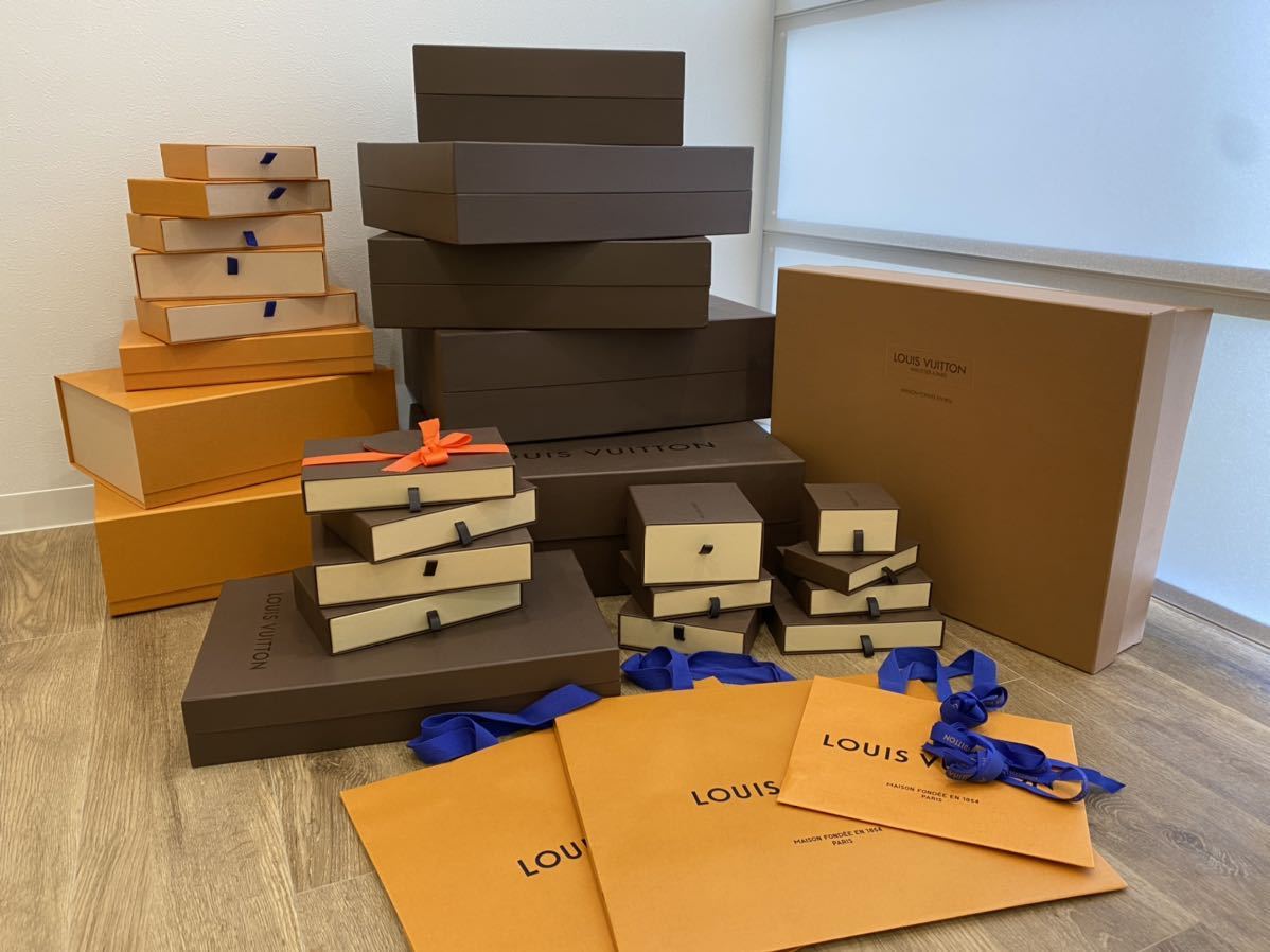 値下げ交渉アリ！！ルイヴィトン 空箱 振り落とせ VUITTON