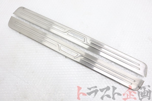 スカッフプレート -純正スカッフプレート(三菱用)の中古 エボ10 2026年