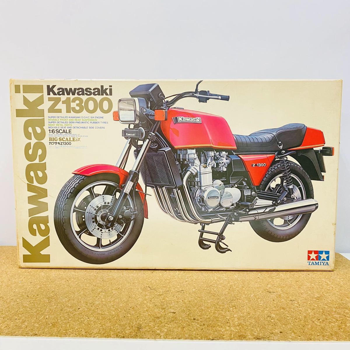 タミヤ 1/6 カワサキ Z1300 プラモデル 1/6 カワサキZ1300