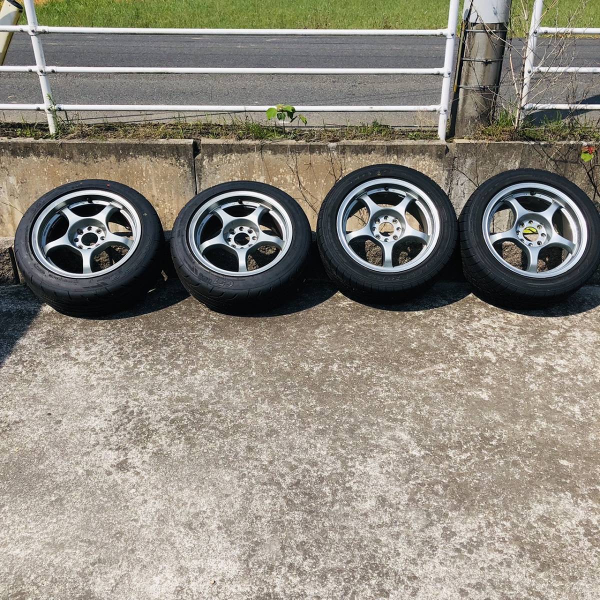  A-TECHシュナイダー タイヤ付き4本セット 195/50R15 ロードスター 等に 100 4穴(ラジアルタイヤ)｜売買されたオークション情報、yahooの商品情報をアーカイブ公開 - オークファン 4穴