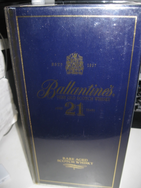 限定セール，安い 未開栓 Ballantines バランタイン 21年 青陶器 700ｍｌ 43％ 古酒 ウイスキー 29319(スコッチ)｜売買されたオークション情報、yahooの商品情報をアーカイブ公開 - オークファン スコッチ