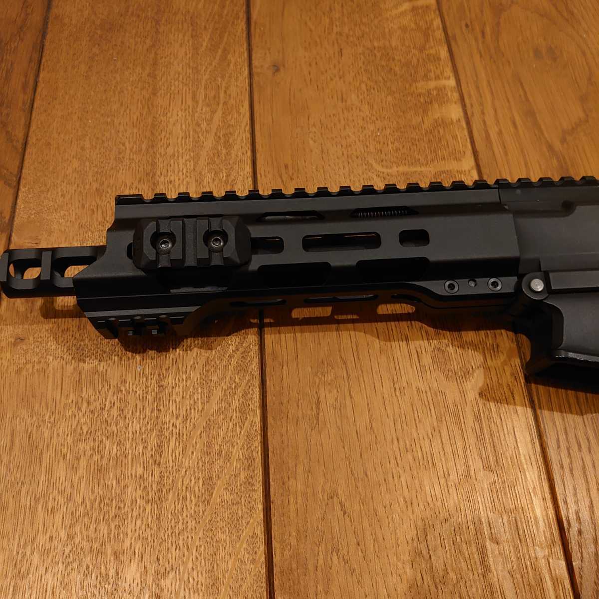☆中古☆KSC電動ガン QRF MOD.1 マガジン4本付き 初速&サイクル