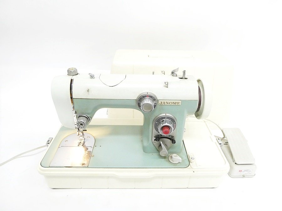 Janome - Sewing Machine Pocono Quilting &amp; QC Professional 1000's of Parts Craft Sew Memory Authority