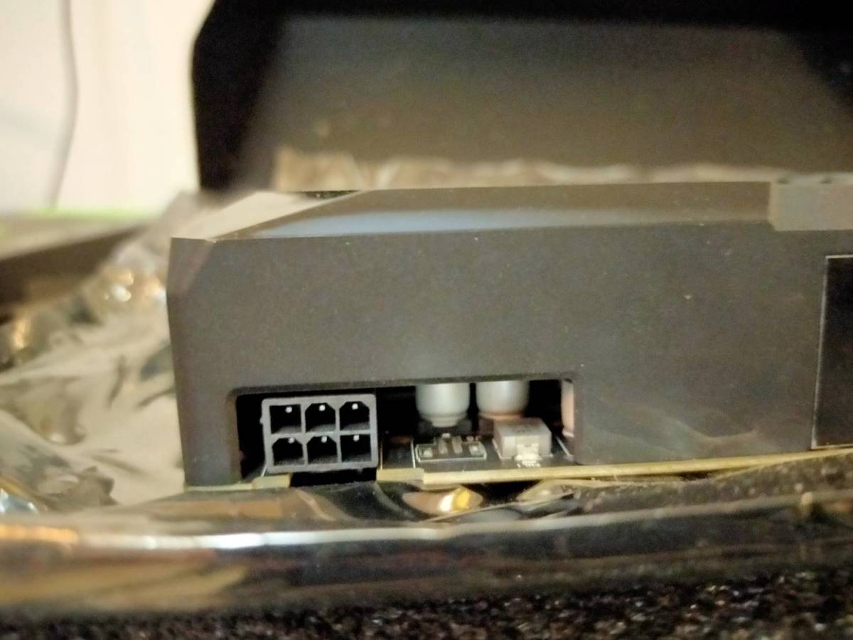 ASUS GeforceGTX1060/6G_4