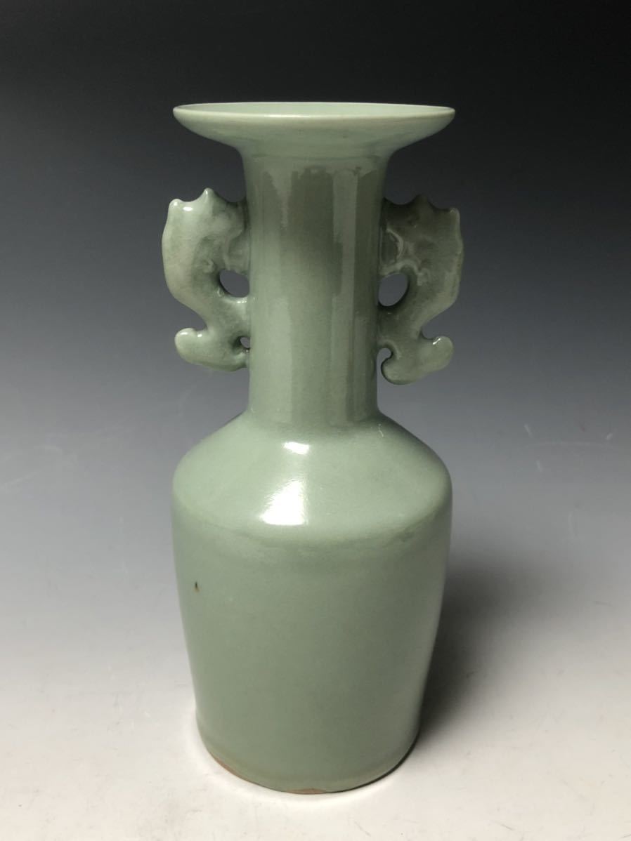 中国/龍泉窯・青磁龍耳瓶(T31) 龍泉窯 青磁花口獣环耳