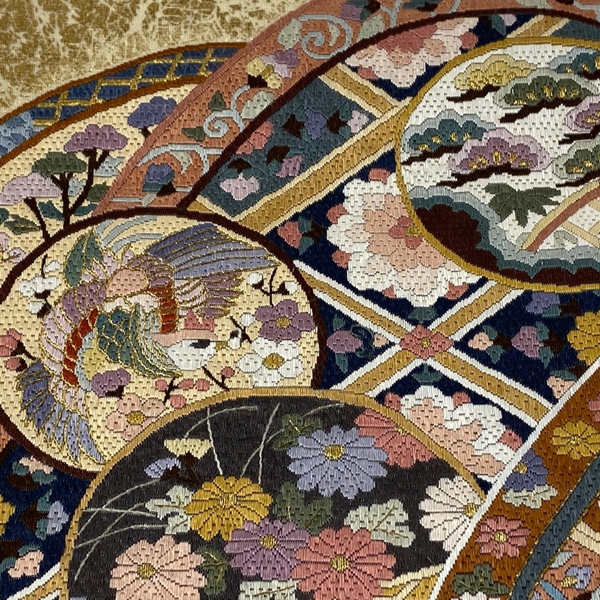 袋帯 美品 名品 華文 草花 金糸 刺繍 茶紫 お太鼓柄 正絹 【中古