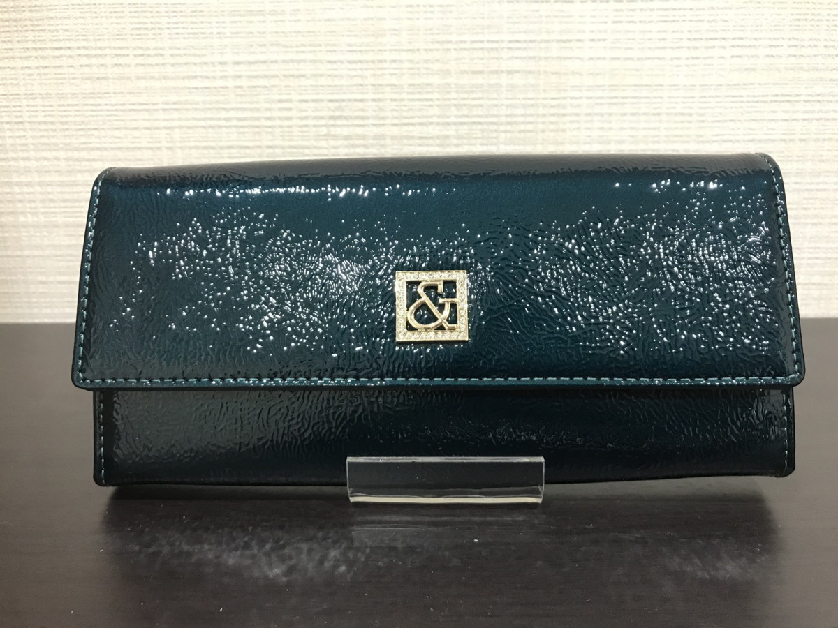 赤字超特価，得価 YS-1 ほぼ ピンキー＆ダイアン 長財布 チャーム付き シェブロンエナメル ダークグリーン PINKY&DIANNE 東京発 K(ピンキー＆ダイアン)｜売買されたオークション情報、yahooの商品情報をアーカイ その他