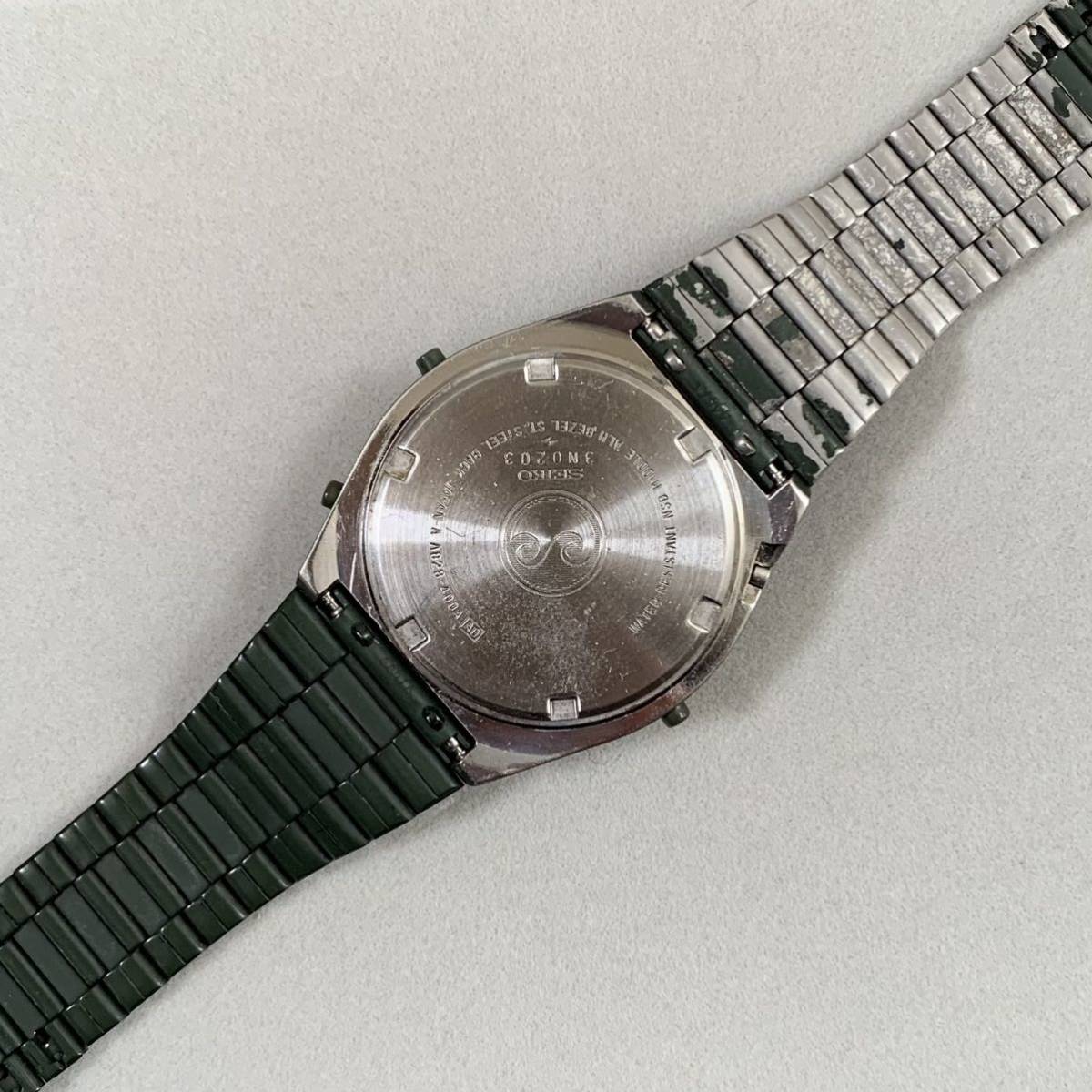 SEIKO ジウジアーロ スピードマスター デジタル カーキー A828-400A 