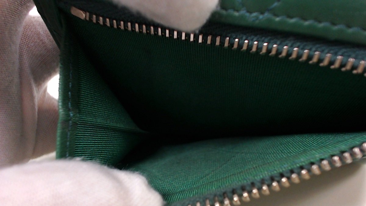 1円美品☆シャネル☆ラムスキン マトラッセ 三つ折りコンパクト財布 