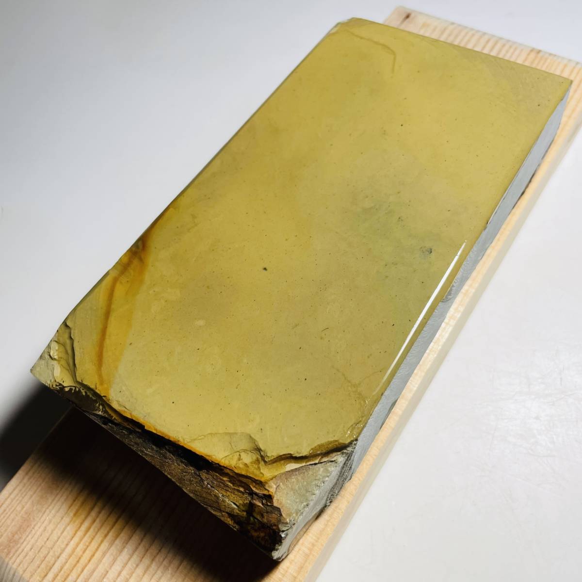 天然砥石 若狭 浅黄 1141g 仕上げ砥石 上物 ／鉋鑿大工道具鋸