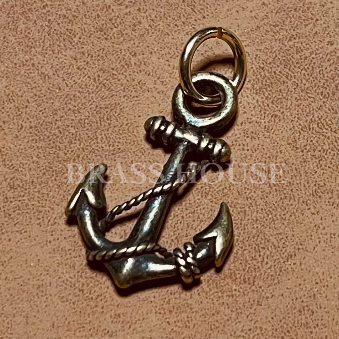 F10 真鍮製 アンカー マリン イカリマーク ペンダントトップ チャーム キーホルダー 海軍 Usn 錨 ビンテージ アンティーク バイク ブラス ペンダントトップ チャーム 売買されたオークション情報 Yahooの商品情報をアーカイブ公開 オークファン Aucfan Com