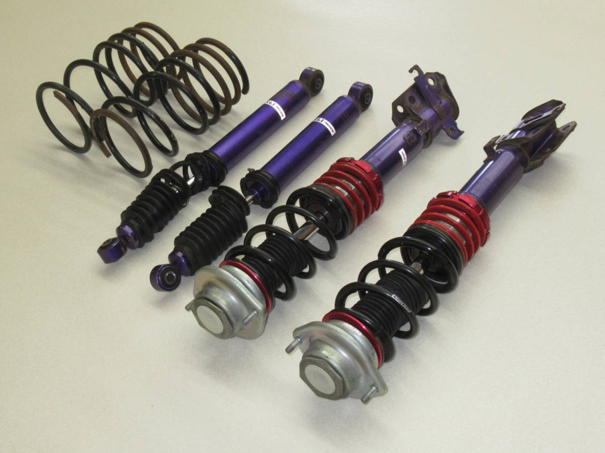 送料無料！愛車のローダウンに！ダイハツL235Sエッセ用tanabe(タナベ)SUS TECH PROネジ式車高調整サスペンションキット前後セット中古品 エッセ L235S | 流用で少し車高ダウン（ダイハツ リア車高調 エッセ・ローダウンの中古車を探すカーセンサー