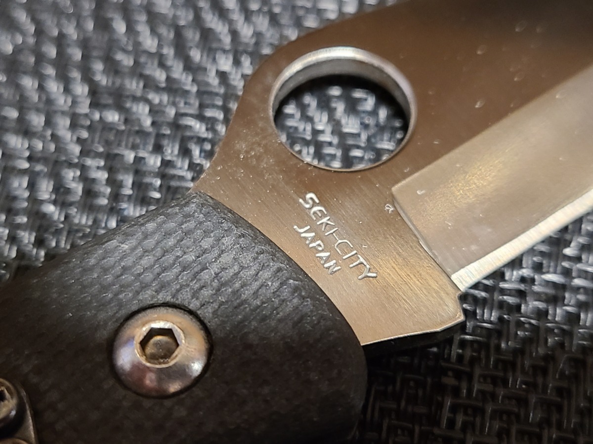 SPYDERCO POLICE GIN-1 STAINLESS SEKI-CITY フォールディング SPYDERCO POLICE GIN-1 STAINLESS SEKI-CITY フォールディング