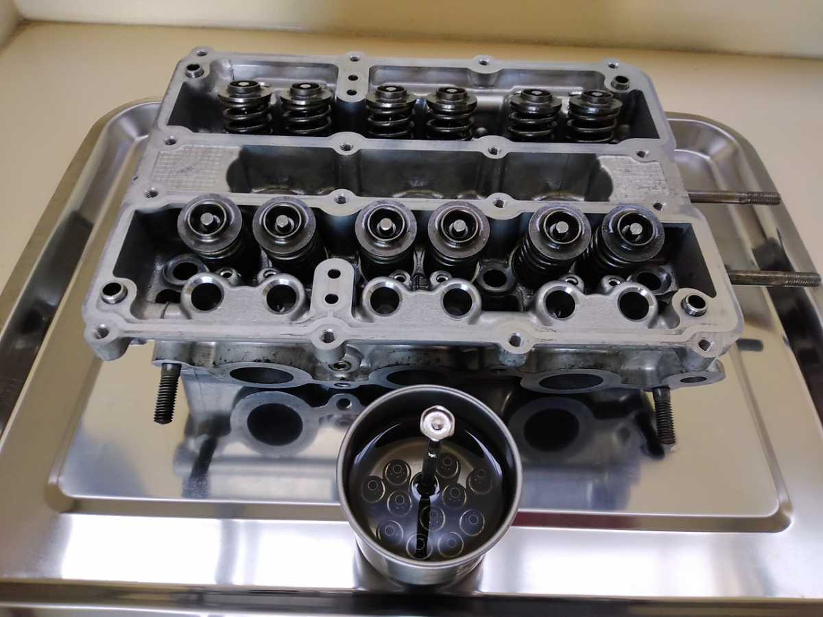 ◇F6Aツインカムターボエンジンのエンジンヘッド・ラッシュ 