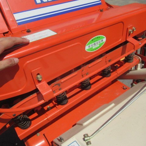 クボタ ハーベスター RH400 脱穀機 自走式 長野県 ☆直接引取限定☆ 長野 クボタ ハーベスター RH400 自動脱穀機 脱穀 稲