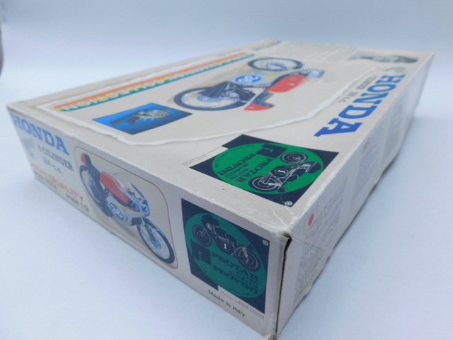 プロター 1⁄9 HONDA 6 CILINDER 350 c.c. プラモデル - オートバイ