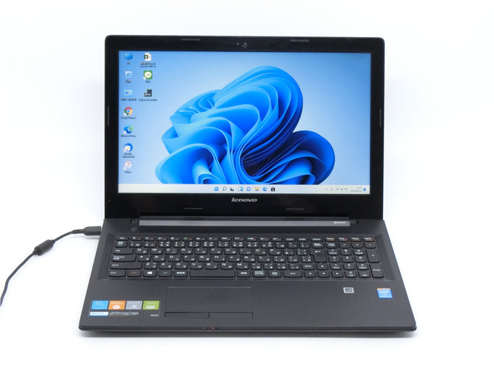 カメラ内蔵/中古/15.6型/ノートPC/Windows11/新品SSD256GB/8GB/4世代i3/Lenovo　G50-70 　新品無線マウス　MS office2021搭載