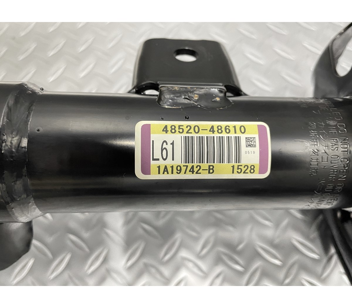 新車外し】ハリアー MXUA80 2WD 純正 サスペンションキット 前L 48520