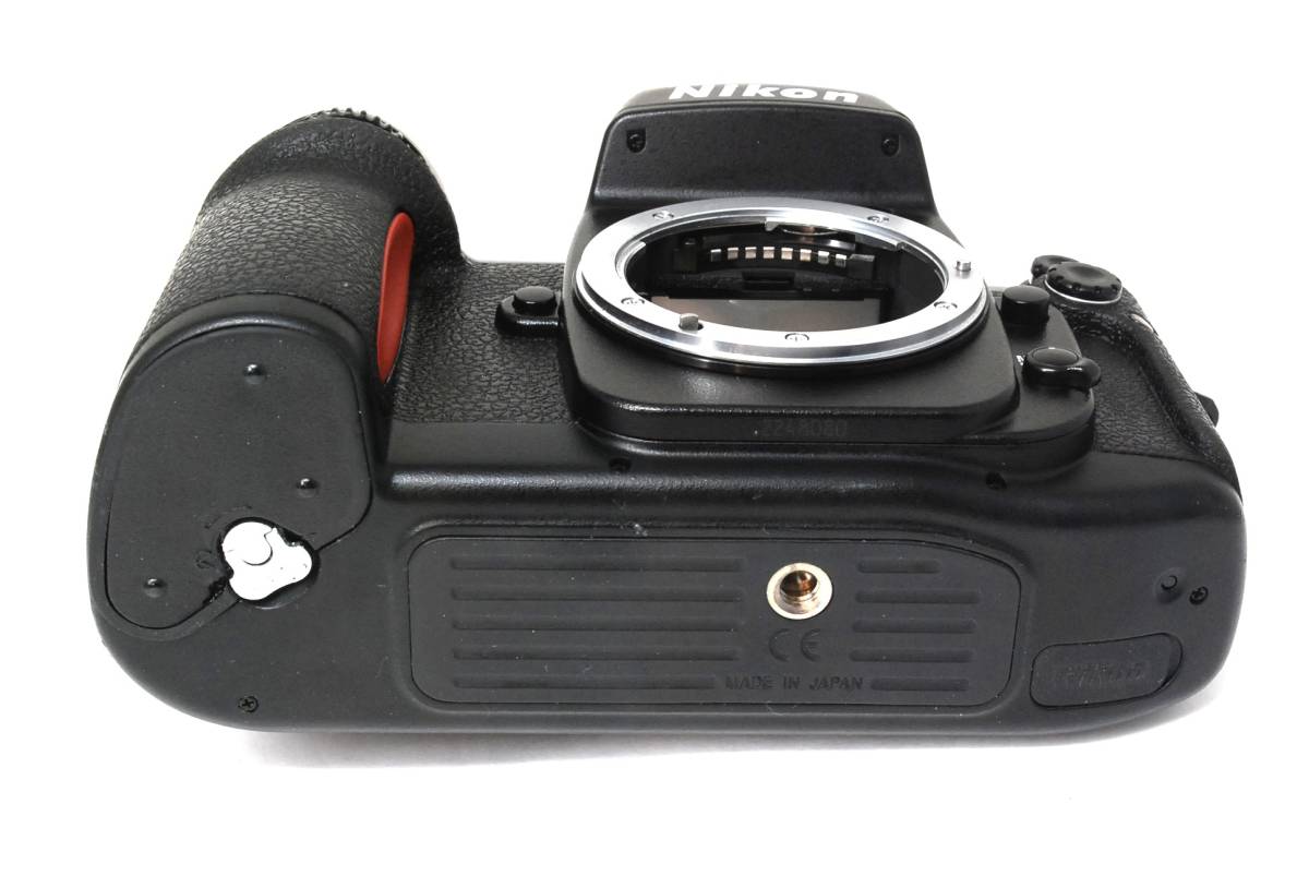 □ 美品 □ ニコン Nikon F100 ボディ 【 動作確認済み 】 ＃ST10Y-Gg