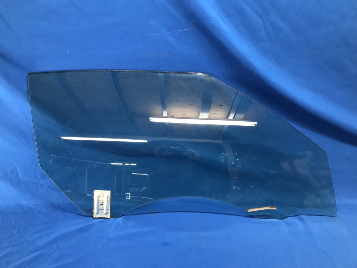 日産 GT-R R35 右フロントドアガラス M2H5 グリーンガラス [H-1187] ※個人宅配送不可※