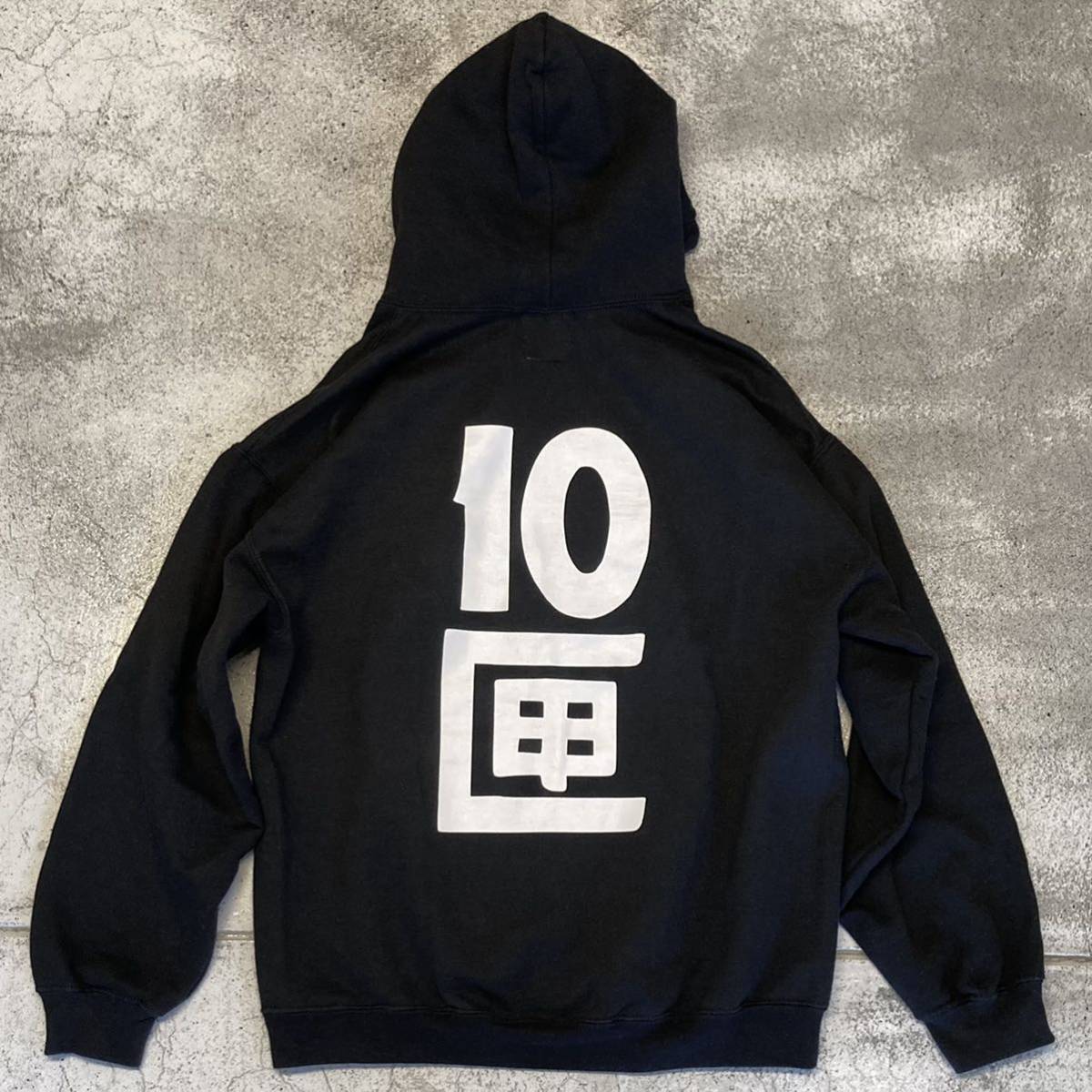【新作入荷，新作入荷，HOT】 【TENBOX / 10匣】パーカー sizeL バックプリントコットン ブラック　テンボックス　フーディーHOODIE BLACK スウェットパーカー 