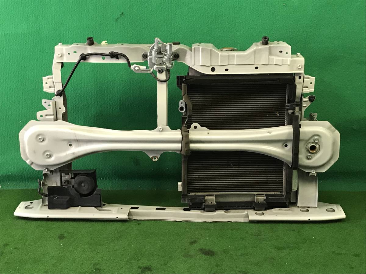 【数量限定，人気】 W24/30.5 LA600S タントカスタムRS ターボ SA3 30年 ラジエータコアサポート フロントカット/ラジエター/コンデンサーセット 色W24(フロント)｜売買されたオークション情報、yahooの商品情報をアー ダイハツ用