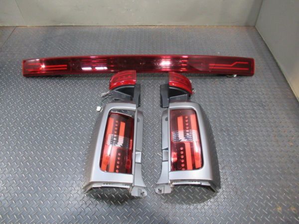 27741 E51 エルグランド メーカー不明 LED テールランプ 上下左右 