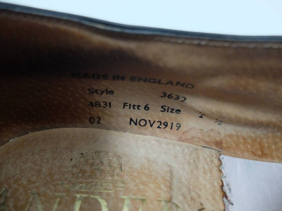 サンダース　ブラックスリッポン　SANDERS　7 1/2　イギリス製　黒　MADE IN ENGLAND　２６cm／検　チャーチ、トリッカーズ等お好きな方へ SANDERS サンダース メンズ ノーレースシューズ サイズ7 B.G.S