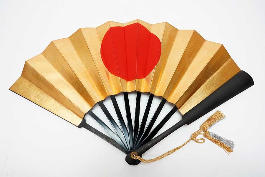 2代目叶松谷(人間国宝)の作品赤地金箔散家紋重箱 | 書画 宗