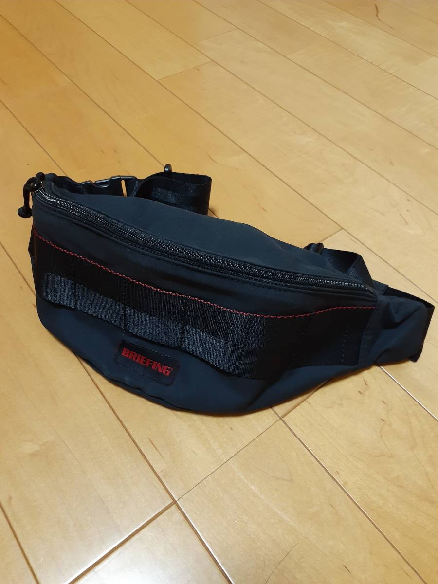 100%新品，新品 BRIEFING TRIPOD ブリーフィング トライポッド ウエストバッグ 黒(ブリーフィング)｜売買されたオークション情報、yahooの商品情報をアーカイブ公開 - オークファン ブリーフィング