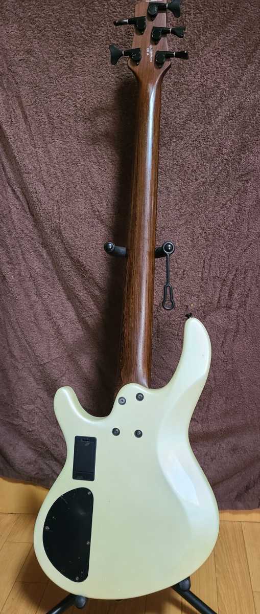 Cort C5H White コルト ベース 5弦 エレキベース (エレキベース本体