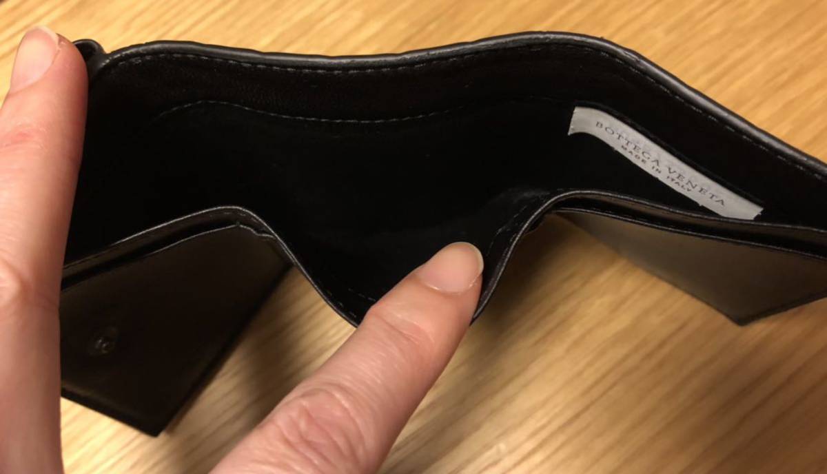 ■美品■ ボッテガ ヴェネタ BOTTEGA VENETA 仔羊革 ナッパ 三つ折り財布 小型 ミニ財布 カード３枚収納 ブラック 黒 約7.5×10cm 男女兼用 BOTTEGA ボッテガヴェネタ VENETA フリマアプリ ラクマ ショルダーバッグ」の人気商品一覧・価格比較