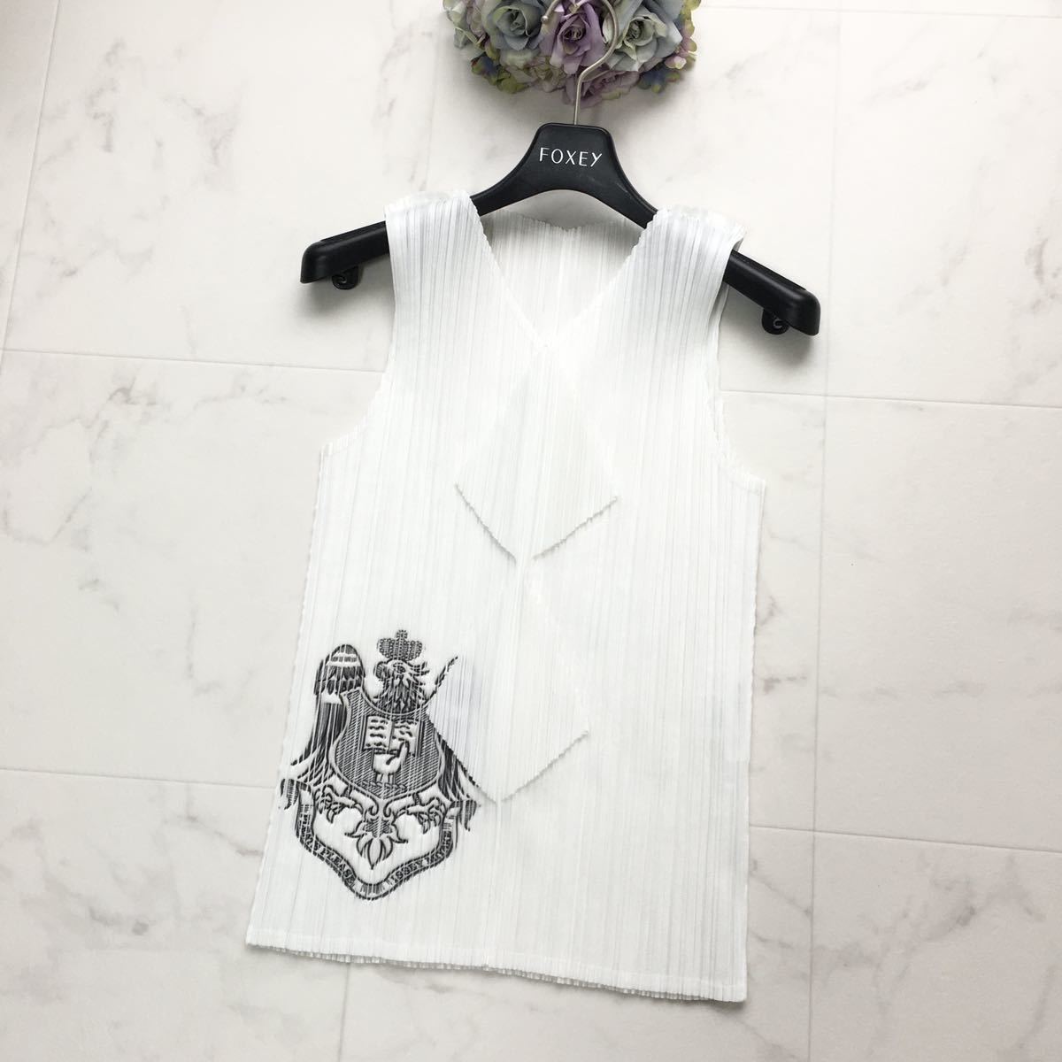 美品　レア　PLEATS PLEASE プリーツプリーズ　エンブレム　立体　トップス　送料無料　1円スタート PLEATS PLEASE プリーツプリーズ マルチカラーストライプ ブラウス ☆激レア!!極美品☆プリーツプリーズ&frasl;イッセイミヤケ&frasl;ケーブル