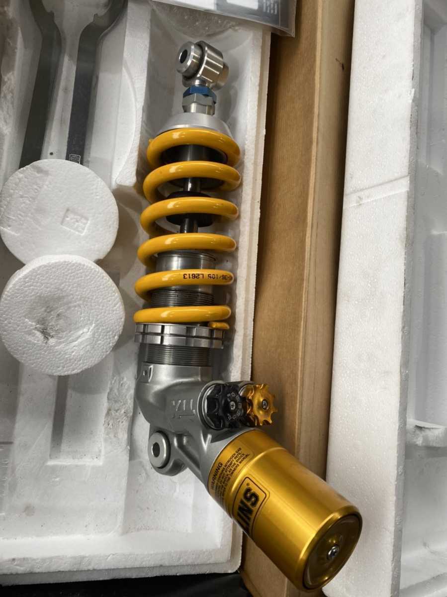 CBR1000RR オーリンズ社製　リアサスペンション CBR CBR1000RR CBR1000rr オーリンズ OHLINS リアショック リア