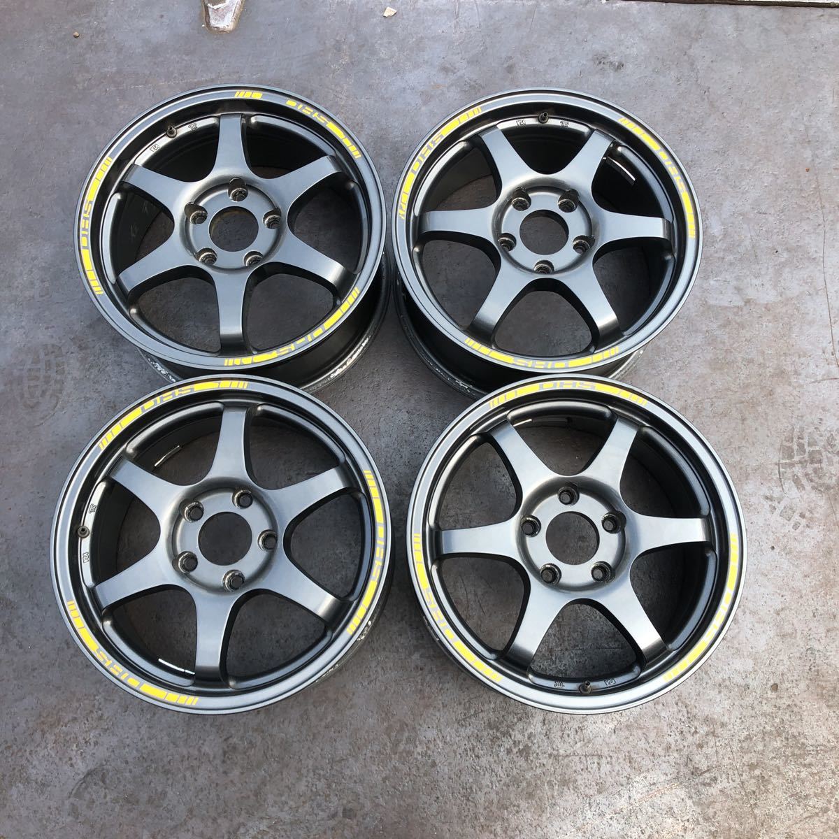 ダウンヒルスペシャル　16インチ　7j +48 PCD 100 5H 4本 DHS ダウンヒルスペシャル ae034 中古ホイール 4本 7J 16インチ PCD100
