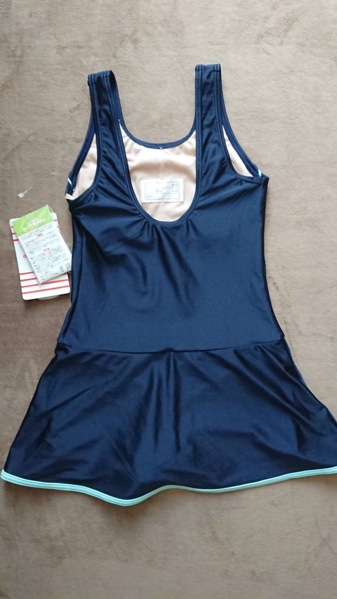 スクール水着 １４０ 女子 Olive De Olive オリーブ デ オリーブ ワンピース 紺色 抗菌 Uv アイロンゼッケン付 学校のプールに 140 135 144cm 売買されたオークション情報 Yahooの商品情報をアーカイブ公開 オークファン Aucfan Com