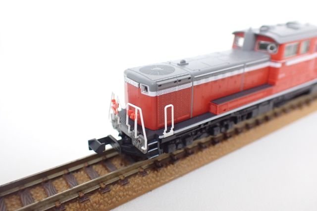 豊富な KATO 7008-1 DD51 ディーゼル機関車 後期 耐寒形 カトー Nゲージ 鉄道模型 65F48-5(ディーゼル機関車)｜売買されたオークション情報、yahooの商品情報をアーカイブ公開 - オークファン ディーゼル機関車