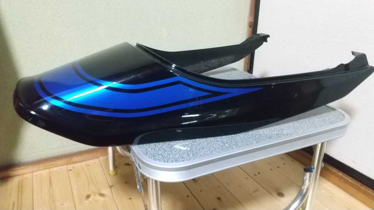 ゼファーχ 純正テールカウル シートカウルファイナルエディション 