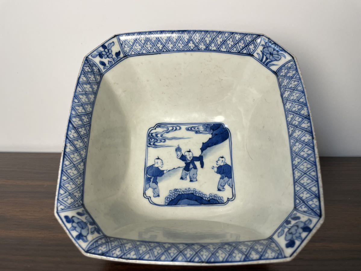 大鉢■古い唐物染付大鉢 菓子器 置物 オブジェ 古玩 唐物 時代物 骨董品■ 中国古玩 時代物 唐物染付 清朝期 染付 四方 大鉢 菓子鉢 (検 南京染付