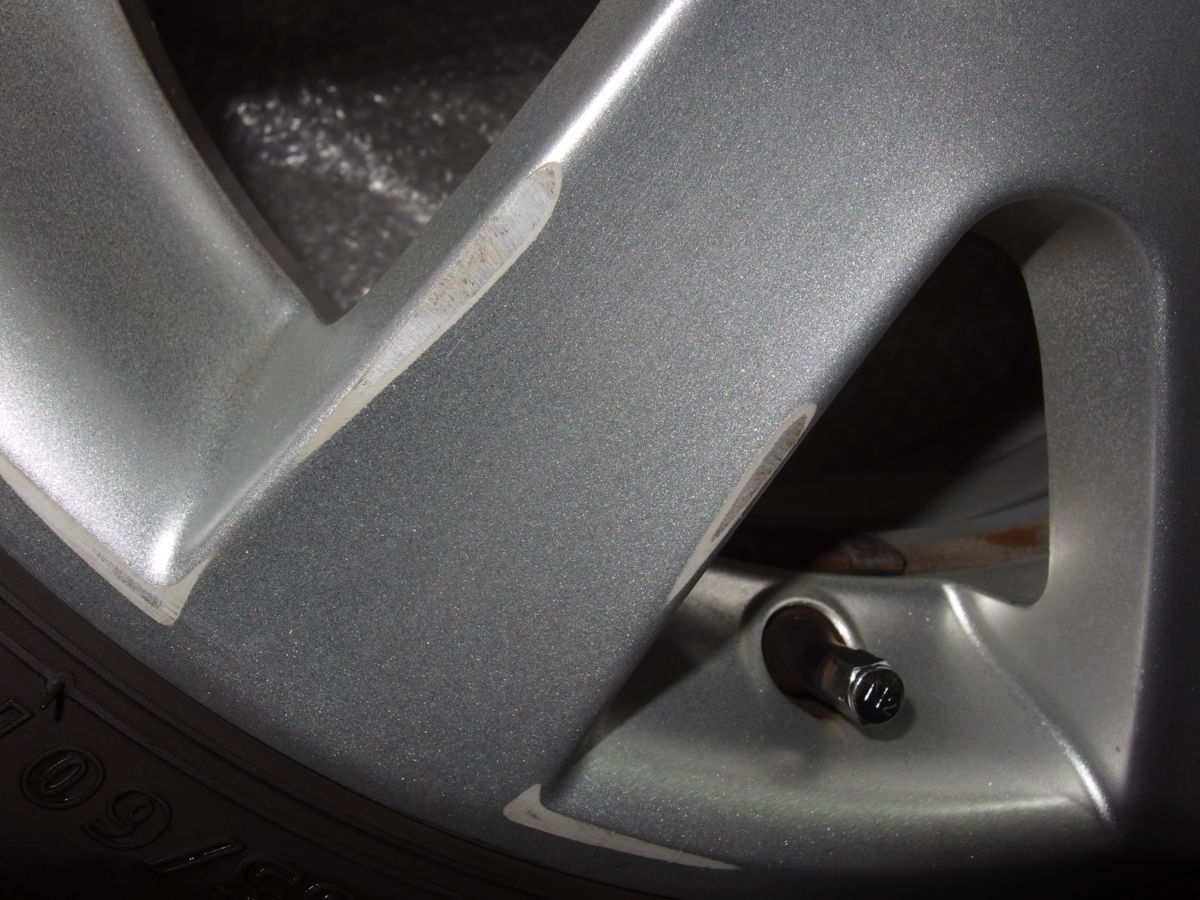 BORBET14インチアルミホイール+2018年BS製タイヤ付き4本 185/60R14 14x6j